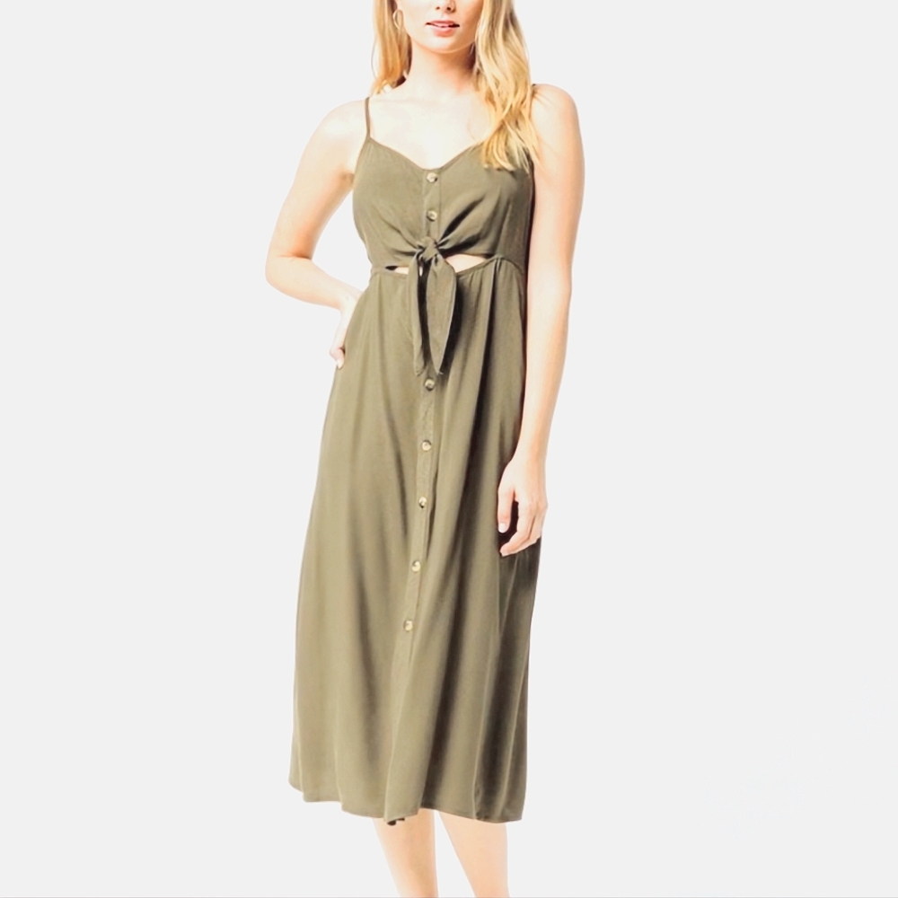 🐰Sage Green Tie Front Button Midi Dress